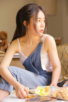 日本电影诱人的美乳